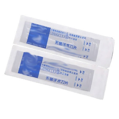 터치 스크린 조작 스칼펠 블레이드 포장 기계 60 가방/분 속도 90*28mm 가방 크기